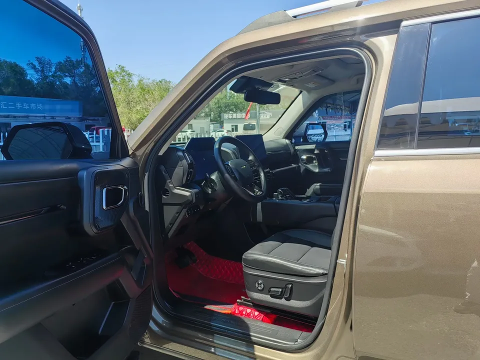 Haval Big Dog PLUS PHEV Big Dog PLUS PHEV DHT-PHEV 105km Trendy Electric Edition Plus 2023 — thumbnail 5