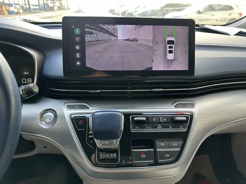 Roewe iMAX8 Roewe iMAX8 2022 400TGI Extreme Edition 2022 — миниатюра 4