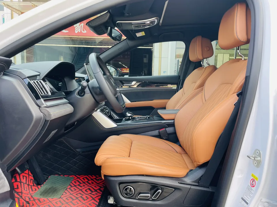 BYD Tang DM Tang DM DM-i Champion Edition 112KM Premium Edition 2023 — thumbnail 3
