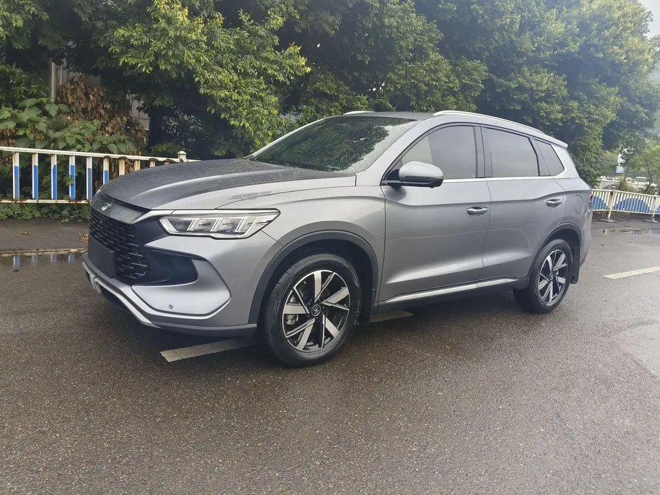 BYD Song Pro DM Song Pro DM DM-i Honor Edition 110km Surpassing Edition 2024 — photo 1, buy with delivery to Moscow