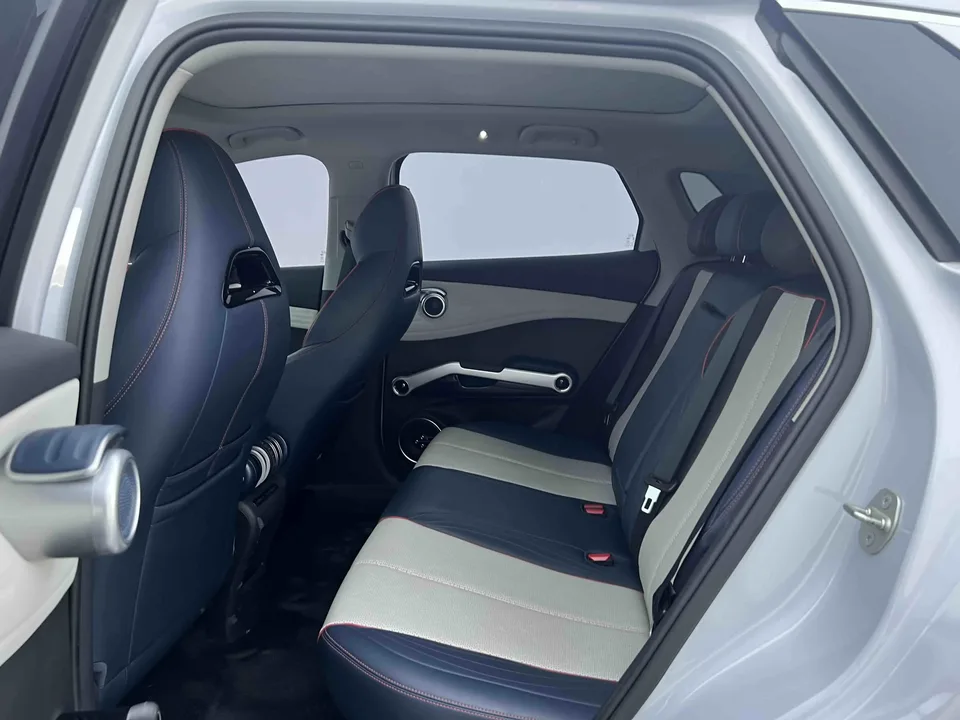 BYD Yuan Plus Yuan PLUS 430KM Premium Edition 2022 — миниатюра 3