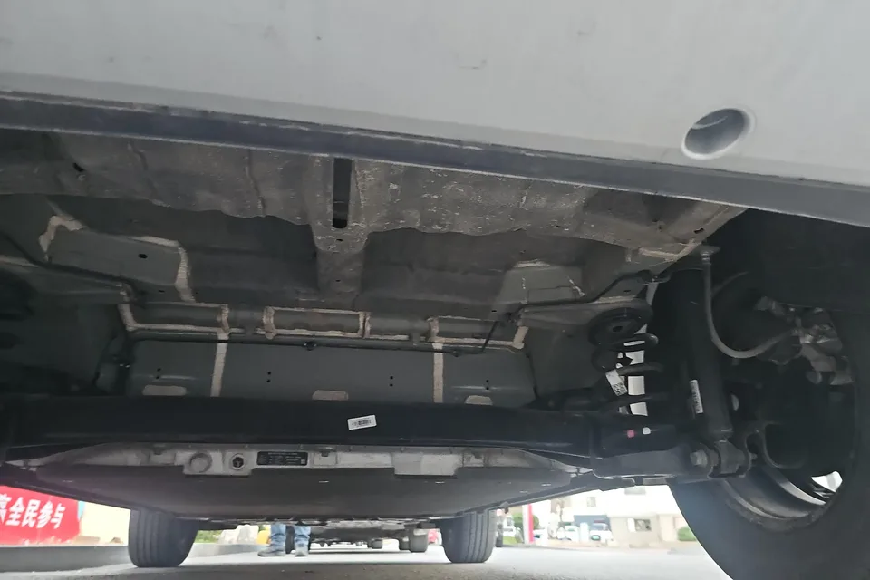 BYD Yuan Up Smart Driving Edition 401KM Vitality Edition 2025 — миниатюра 3