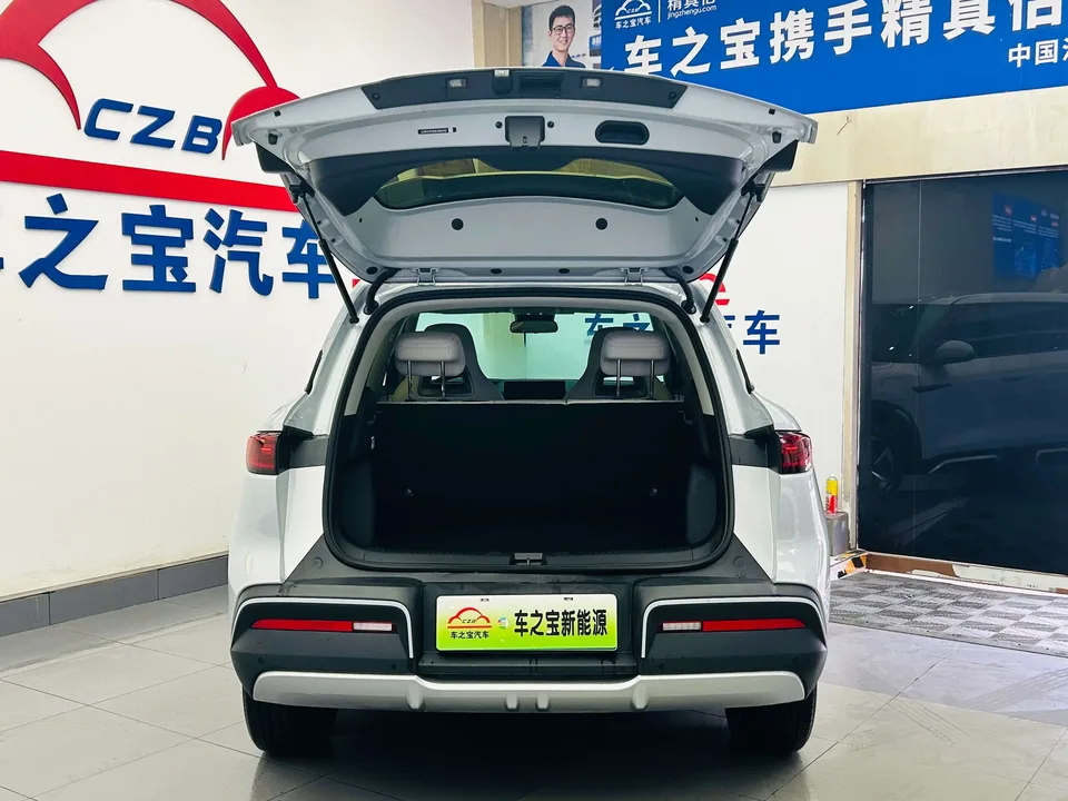 BYD Yuan Up Yuan UP 401KM Leading Model 2024 — thumbnail 4