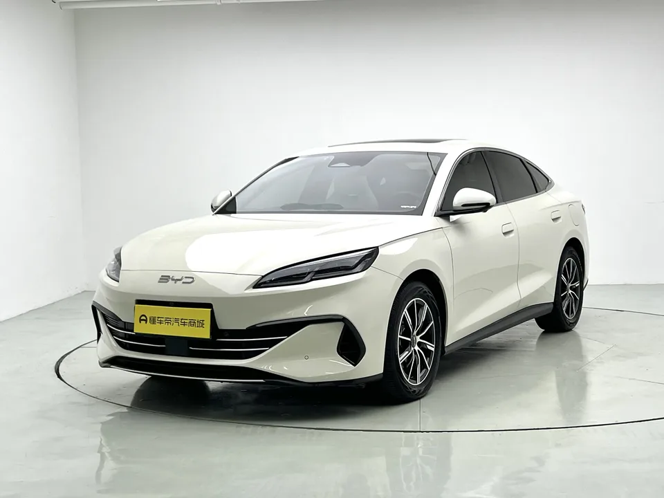 BYD Seal 06DM Seal 06DM DM-i 120KM Premium Edition 2024 — photo 1, buy with delivery to Moscow