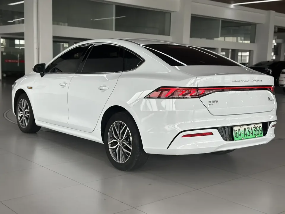 BYD Qin PLUS EV Qin PLUS EV Champion Edition 420KM Leading Edition 2023 — thumbnail 2