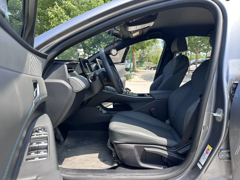 BYD Qin PLUS DM Qin PLUS DM Intelligent Driving Edition DM-i 55KM Leading Edition 2025 — thumbnail 5