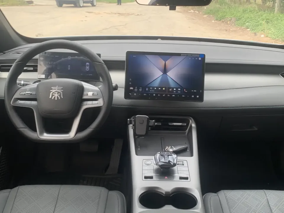 BYD Qin PLUS DM Qin PLUS DM Intelligent Driving Edition DM-i 120KM Beyond Edition 2025 — thumbnail 4
