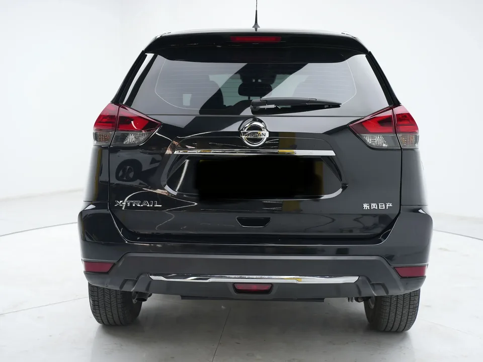 Nissan X-Trail Qijun Classic Edition 2.0L 2WD Intelligent Link Premium Edition 2023 — миниатюра 2