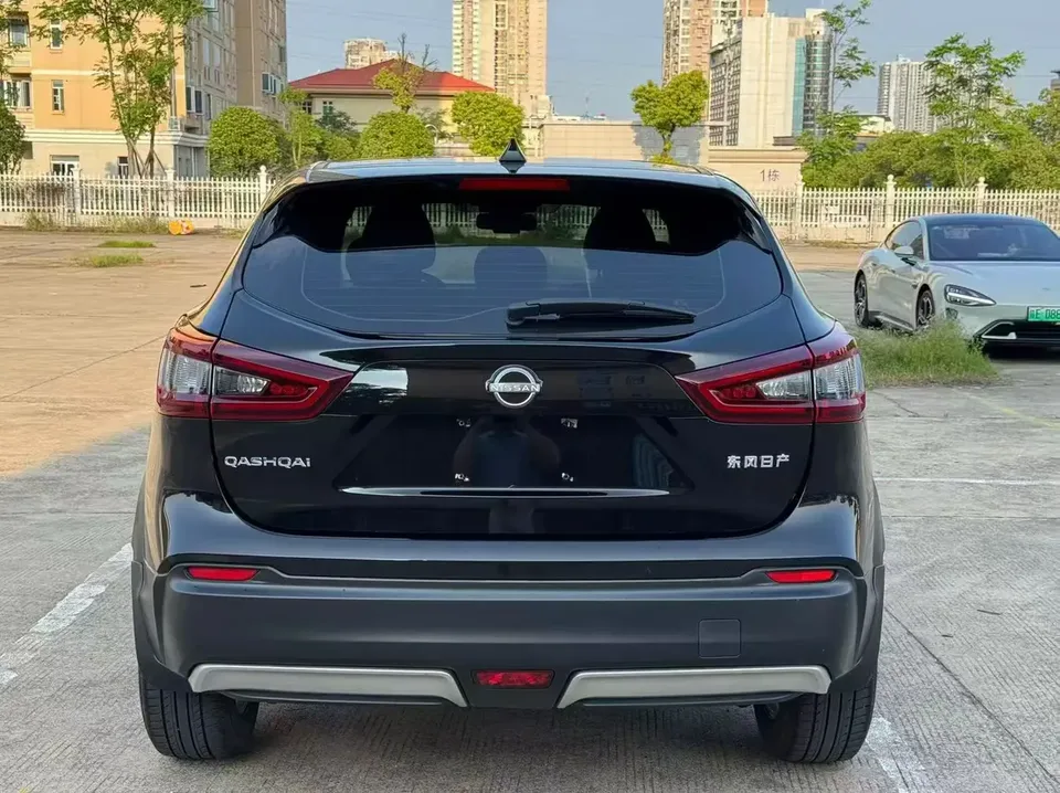 Nissan Qashqai Qashqai Classic 2.0L Comfort Edition 2023 — thumbnail 2