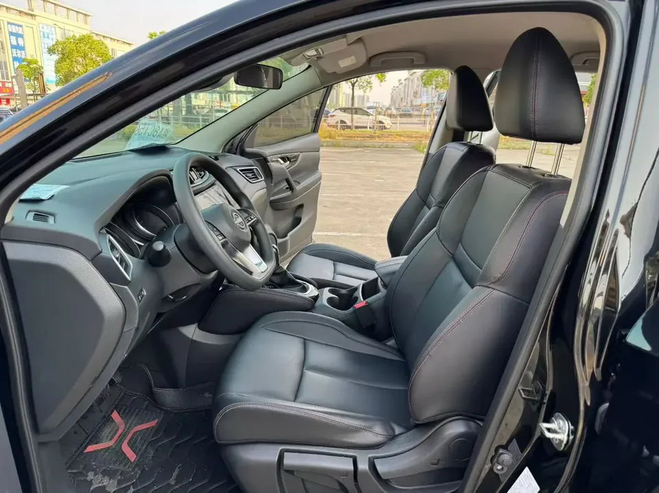 Nissan Qashqai Qashqai Classic 2.0L Comfort Edition 2023 — thumbnail 5