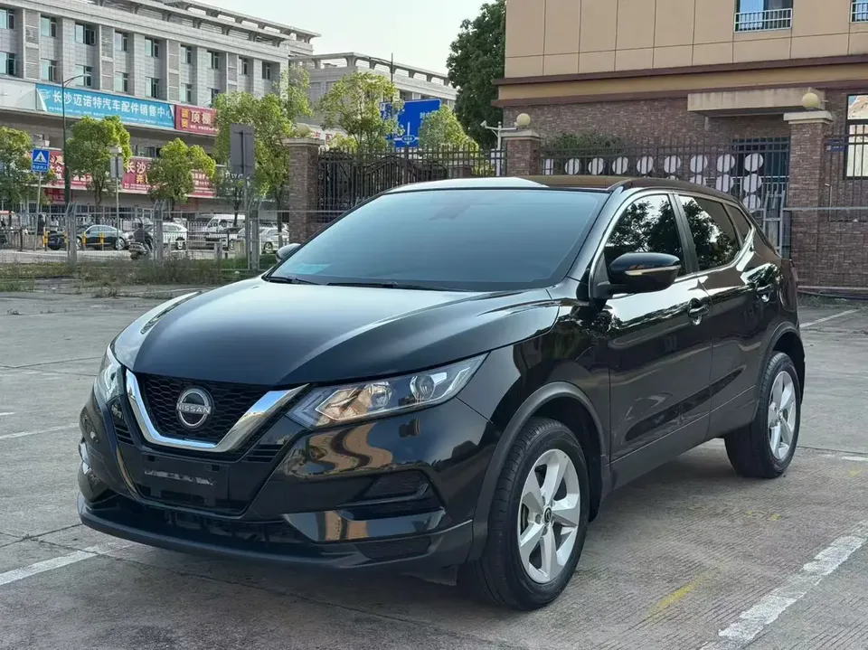 Nissan Qashqai Qashqai Classic 2.0L Comfort Edition 2023 — photo 1, buy with delivery to Moscow