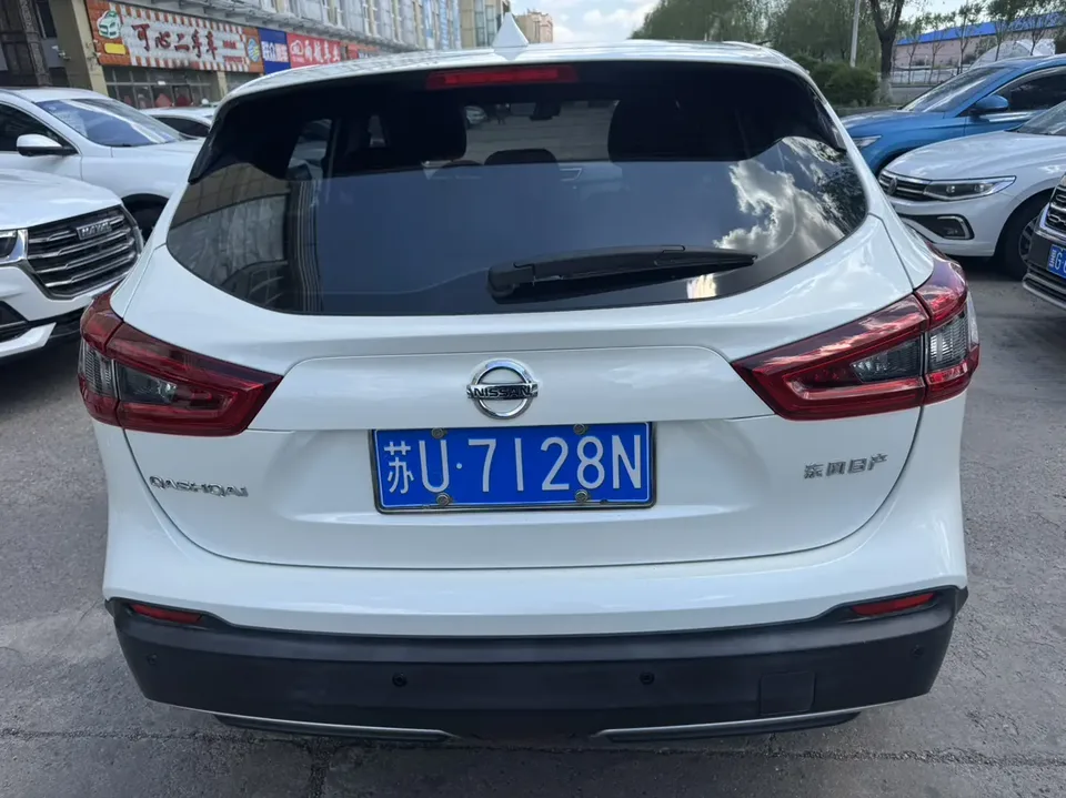 Nissan Qashqai Qashqai 2.0L XV Smart Edition 2022 — миниатюра 2