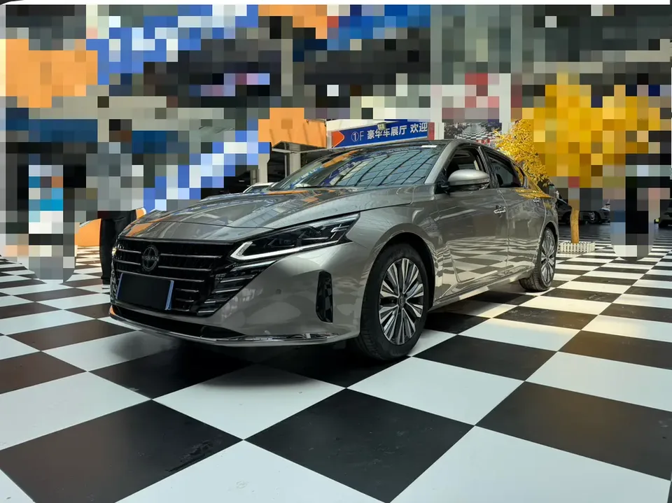 Nissan Altima Teana 2.0L XL-Upr Premium Edition 2022 — photo 1, buy with delivery to Moscow