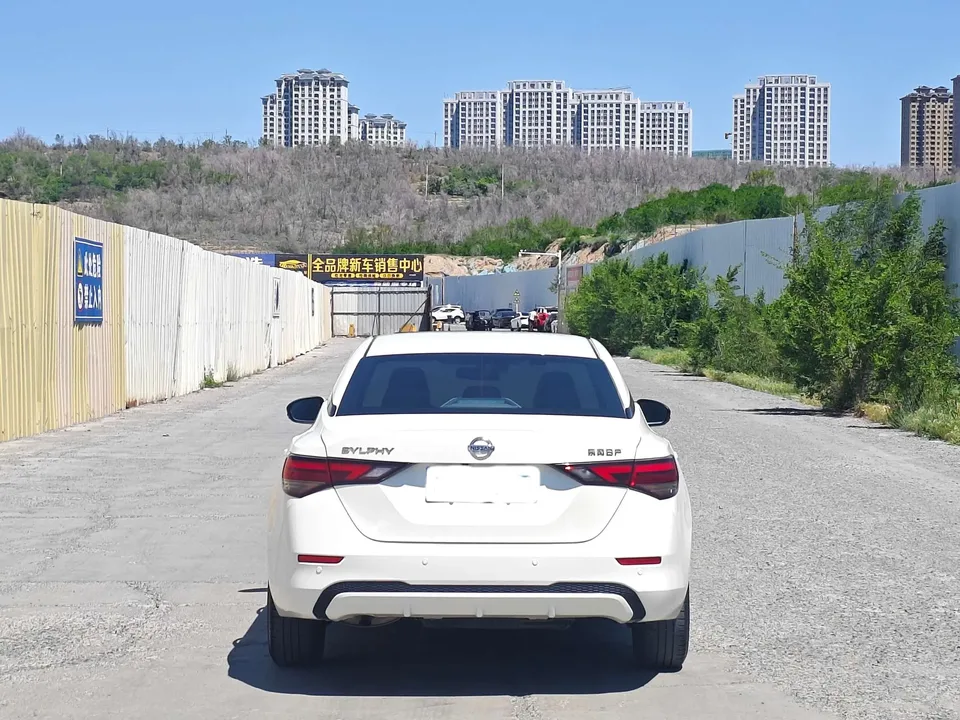 Nissan Sylphy Sylphy Sylphy 2022 1.6L XL CVT Enjoy Edition 2022 — thumbnail 2