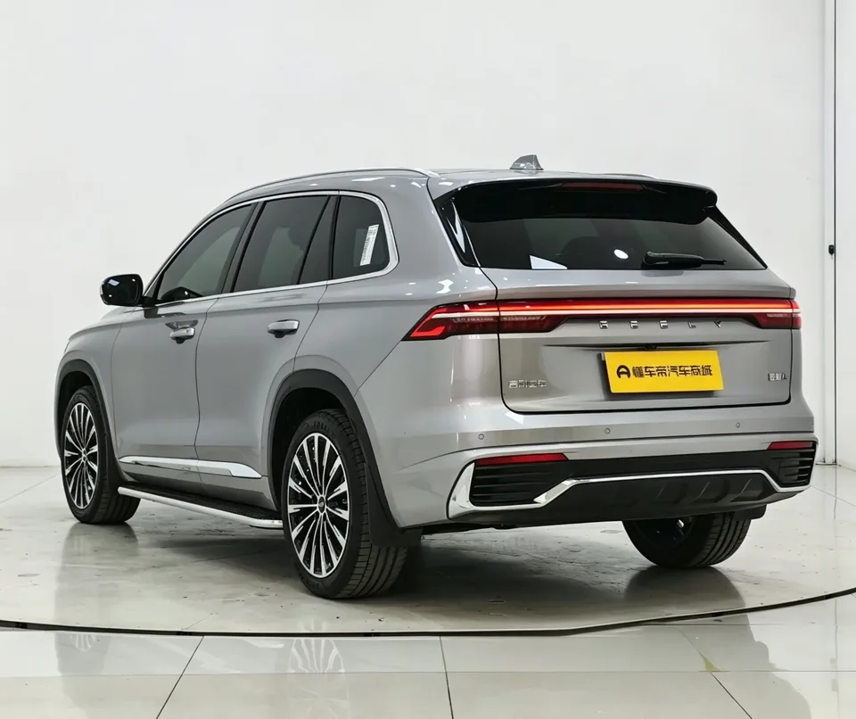 Geely Monjaro Xingyue L 2.0TD High Power Automatic 2WD Dongfang Yao Lanxing Edition 2025 — thumbnail 2