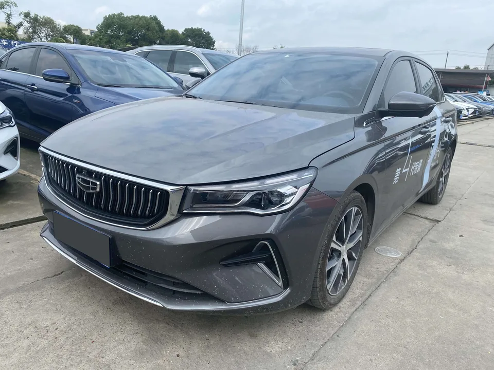 Geely Emgrand emgrand 4th generation 1.5L CVT flagship model 2022 — photo 1, buy with delivery to Moscow