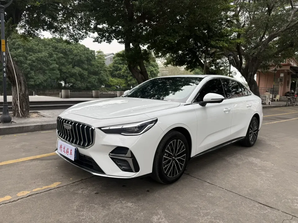 Geely Emgrand 2026