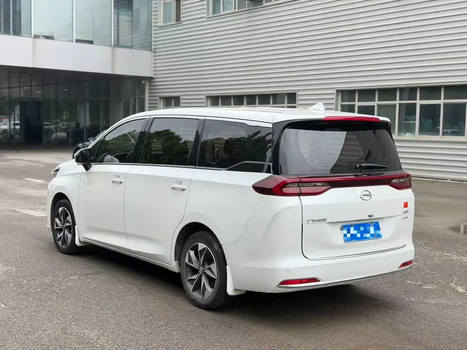 GAC Trumpchi M6 Pro 270T Automatic Exclusive Edition 2022 — миниатюра 4