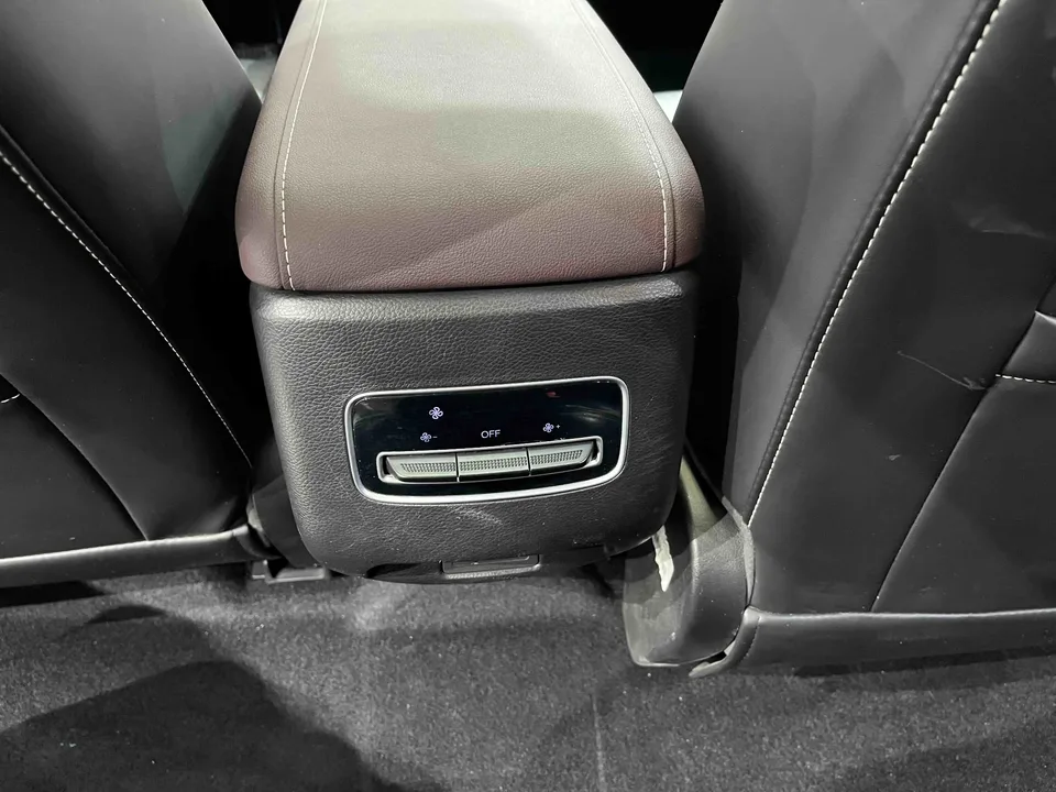 GAC Trumpchi M6 Pro 270T Automatic Deluxe Edition 2022 — миниатюра 3