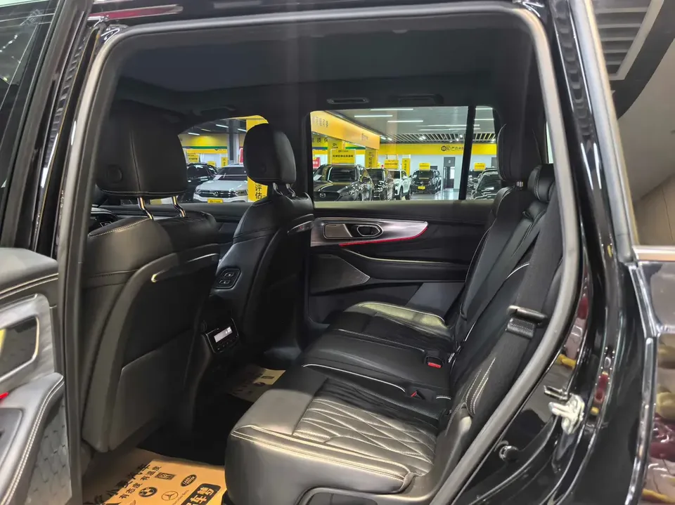 GAC Trumpchi GS8 Trumpchi GS8 Trumpchi GS8 2022 Pilot Series 2.0TGDI 2WD Premium Edition 7 Seaters 2023 — thumbnail 5