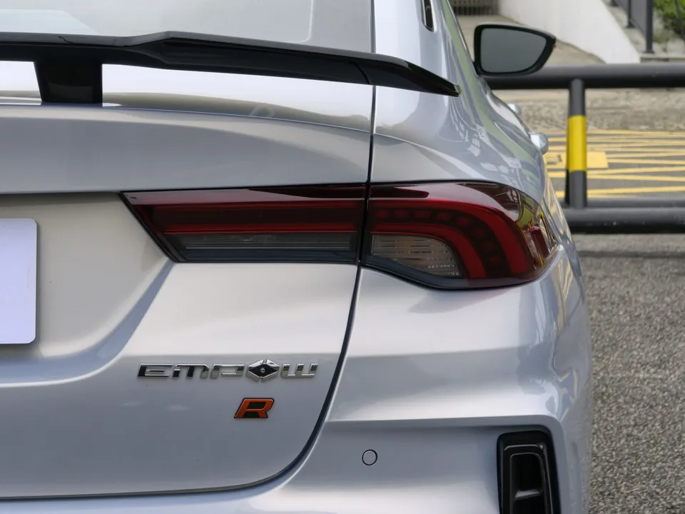 GAC Trumpchi Shadow Leopard 400T Automatic R Max Edition 2024 — миниатюра 3