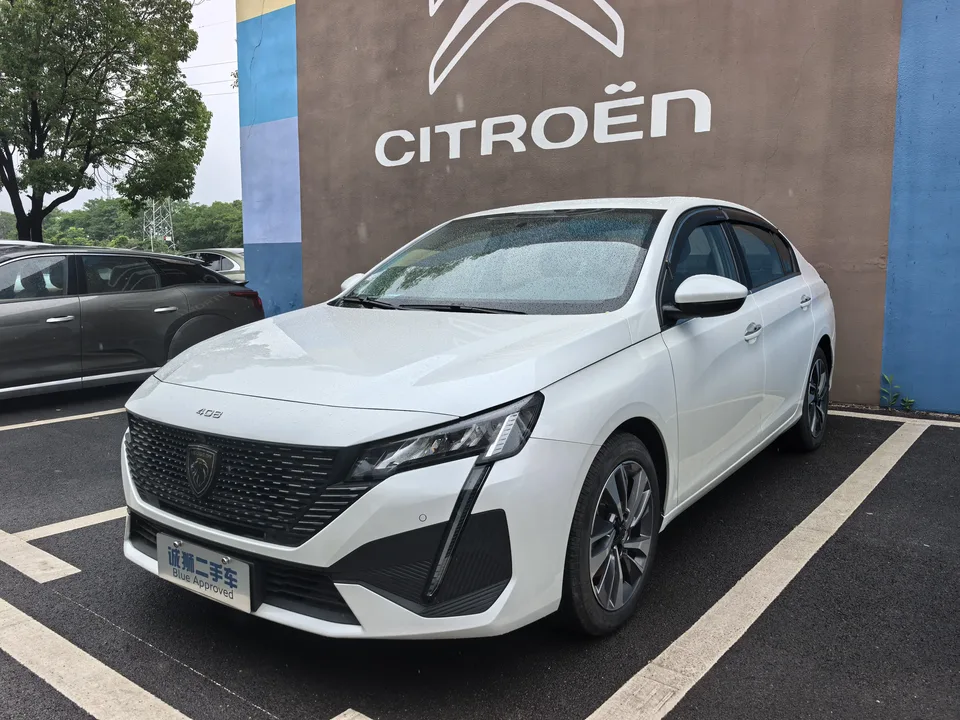 Peugeot 408 Peugeot 408 1.6T Light Chasing Edition 2022 — photo 1, buy with delivery to Moscow