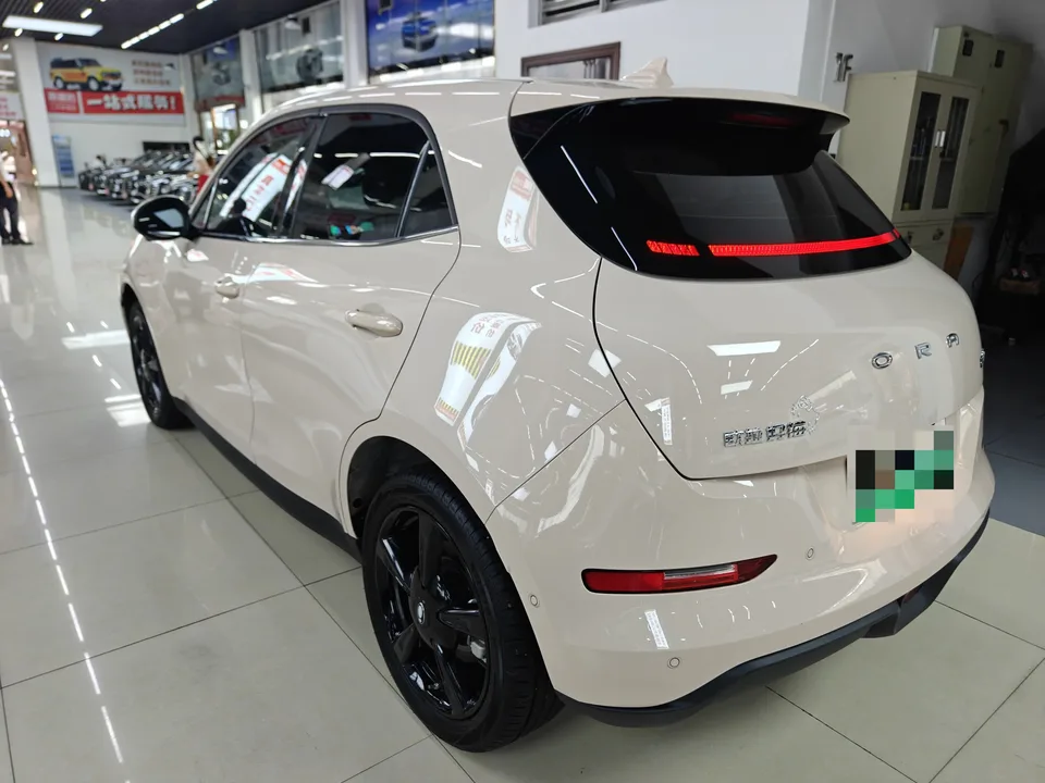 ORA Euler good cat Euler good cat 401km Premium Edition 2024 — thumbnail 4