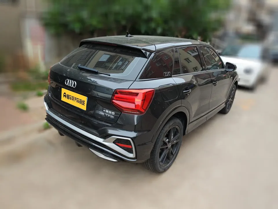 Audi Q2L Q2L Audi Q2L 2022 35 TFSI aggressive and dynamic model 2022 — thumbnail 4