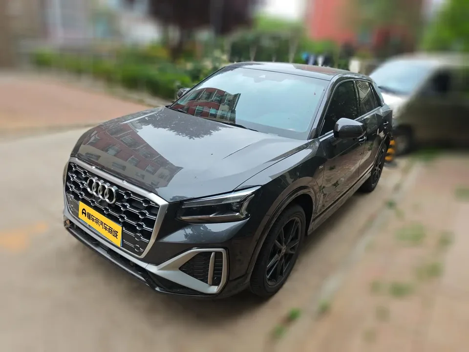Audi Q2L Q2L Audi Q2L 2022 35 TFSI aggressive and dynamic model 2022 — photo 1, buy with delivery to Moscow