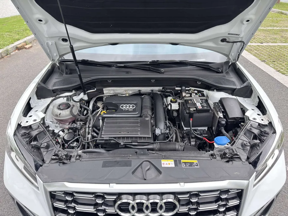 Audi Q2L Q2L Audi Q2L 2022 35 TFSI aggressive and dynamic model 2022 — thumbnail 3