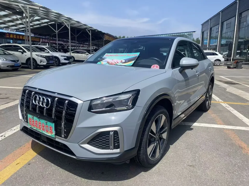 Audi Q2L Q2L Audi Q2L 2022 35 TFSI Fashionable and Elegant 2023 — фото 1, купить с доставкой в Москву
