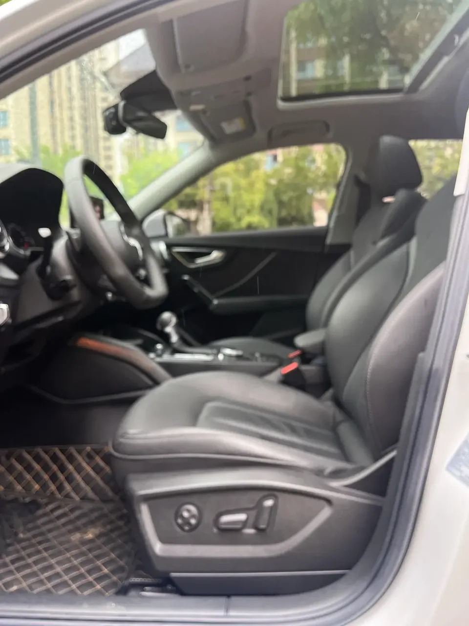 Audi Q2L Audi Q2L 2022 35 TFSI Fashion Dynamic Edition 2023 — миниатюра 5