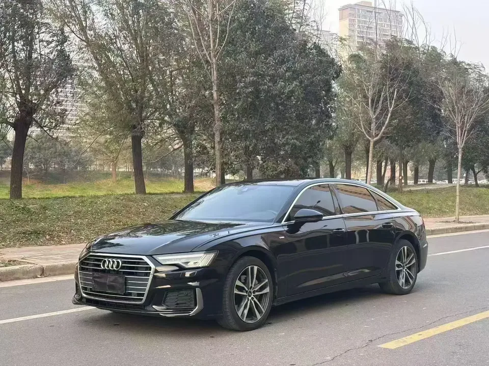 Audi A6L 2022