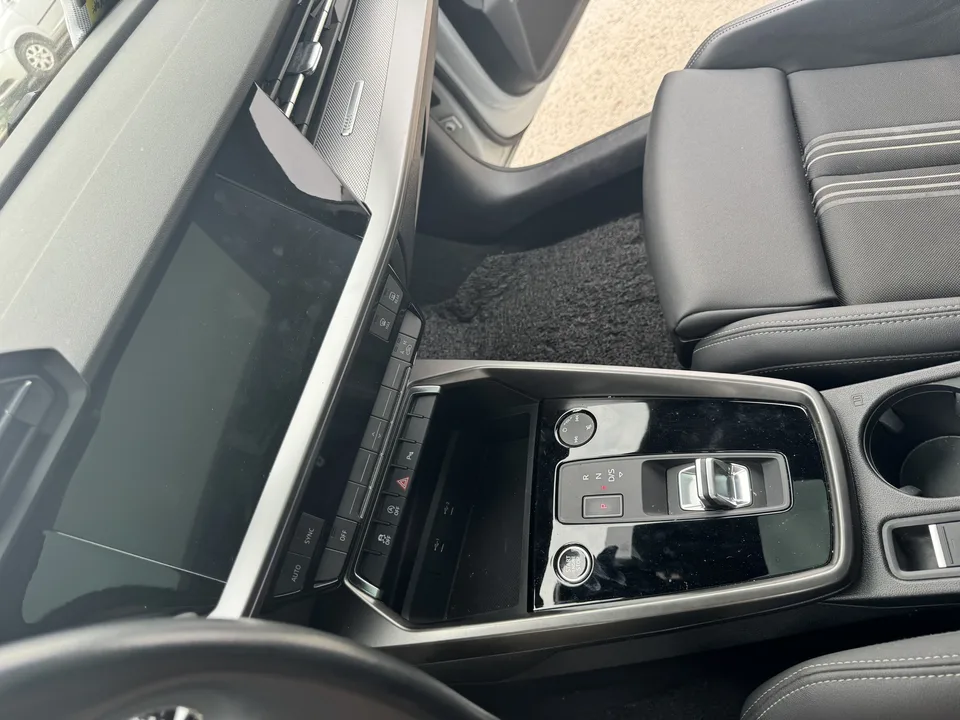 Audi A3 Audi A3 A3L Limousine 35 TFSI Stylish and Elegant 2023 — thumbnail 5