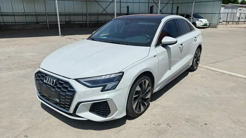 Audi A3 Audi A3 A3L Limousine 35 TFSI Stylish and Elegant 2023 — photo 1, buy with delivery to Moscow