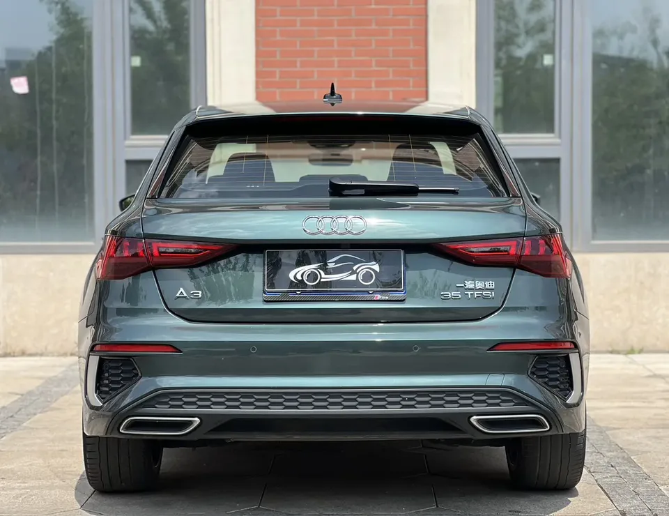 Audi A3 A3 Sportback 35 TFSI stylish and sporty 2022 — thumbnail 2