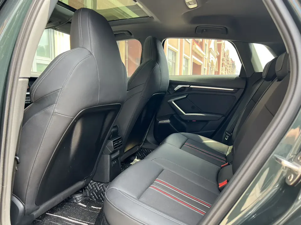 Audi A3 A3 Sportback 35 TFSI stylish and sporty 2022 — thumbnail 3