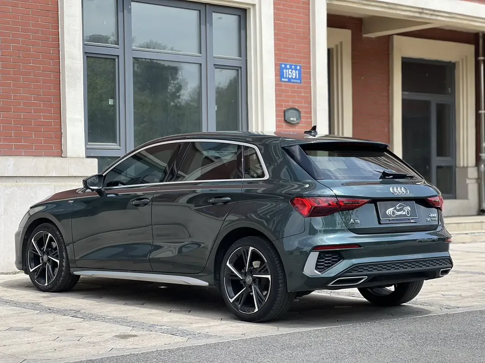 Audi A3 A3 Sportback 35 TFSI stylish and sporty 2022 — thumbnail 4
