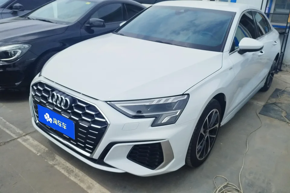 Audi A3 A3 A3L Limousine 35 TFSI aggressive and sporty 2023 — photo 1, buy with delivery to Moscow