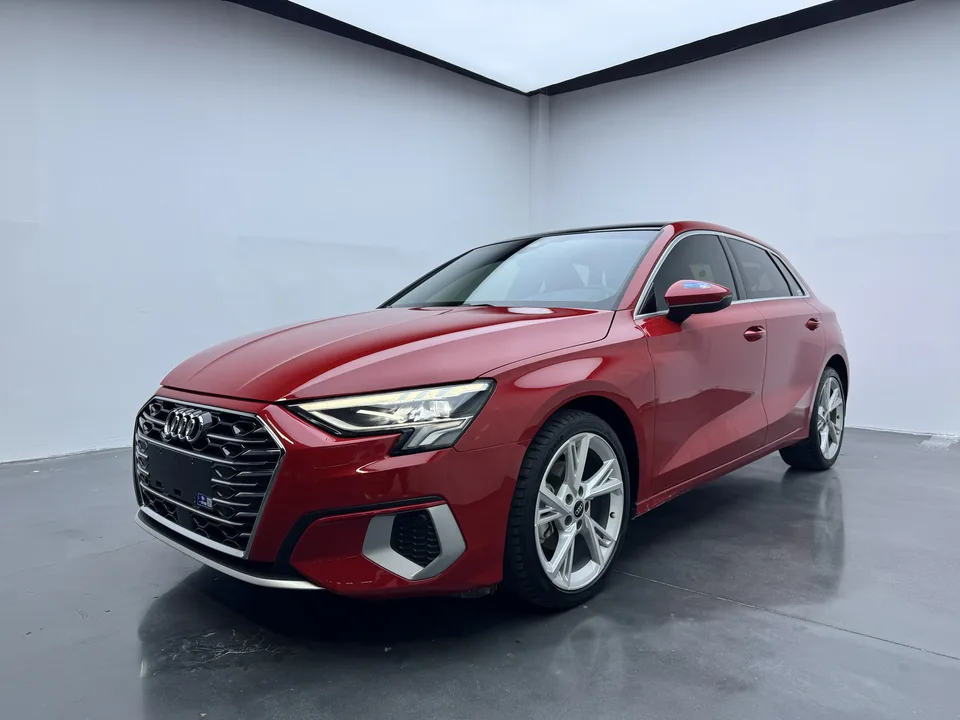 Audi A3 Audi A3 Sportback 35 TFSI Stylish and Elegant 2022 — photo 1, buy with delivery to Moscow
