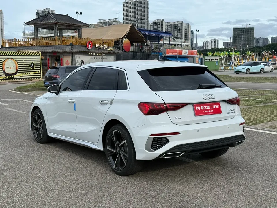 Audi A3 A3 Sportback 35 TFSI stylish and sporty 2022 — thumbnail 2