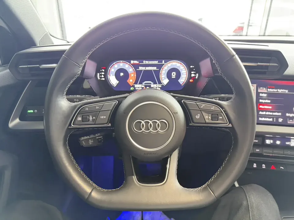 Audi A3 facelift A3L Limousine 35 TFSI stylish and sporty 2023 — миниатюра 5
