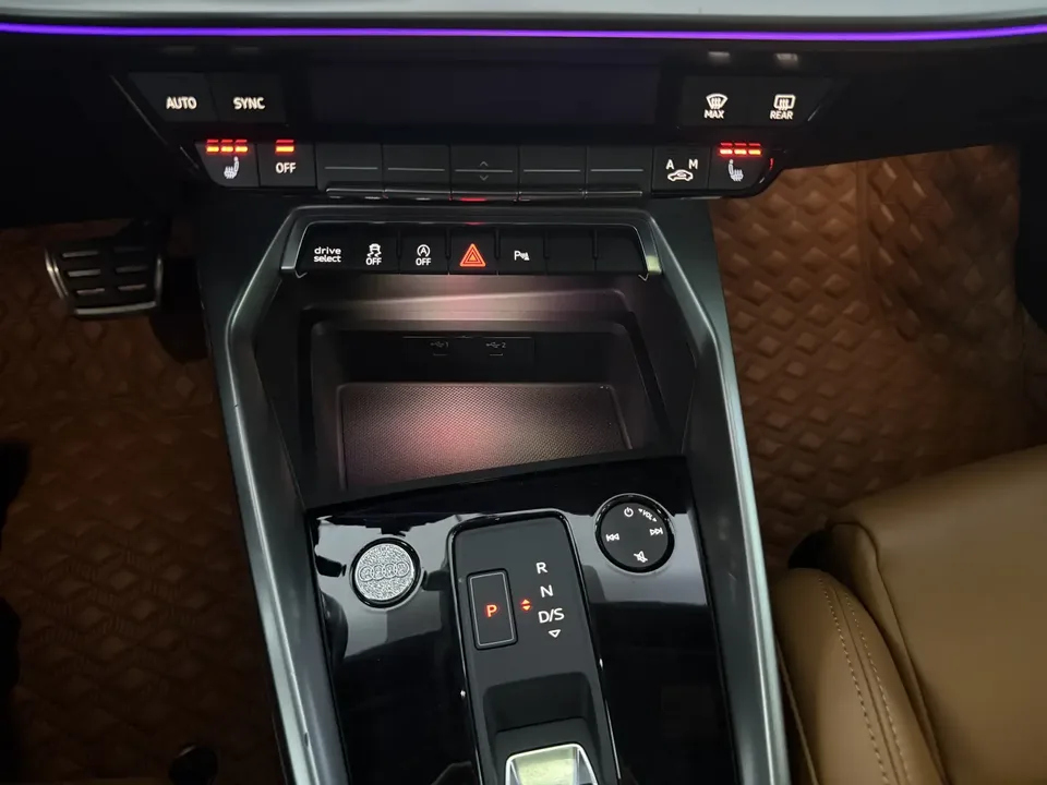 Audi A3 Audi A3 A3L Limousine 35 TFSI facelift luxury sports model 2023 — thumbnail 4