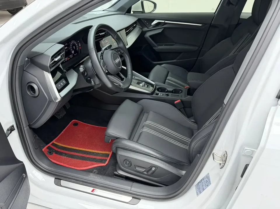 Audi A3 A3 Sportback 35 TFSI stylish and sporty 2022 — thumbnail 3