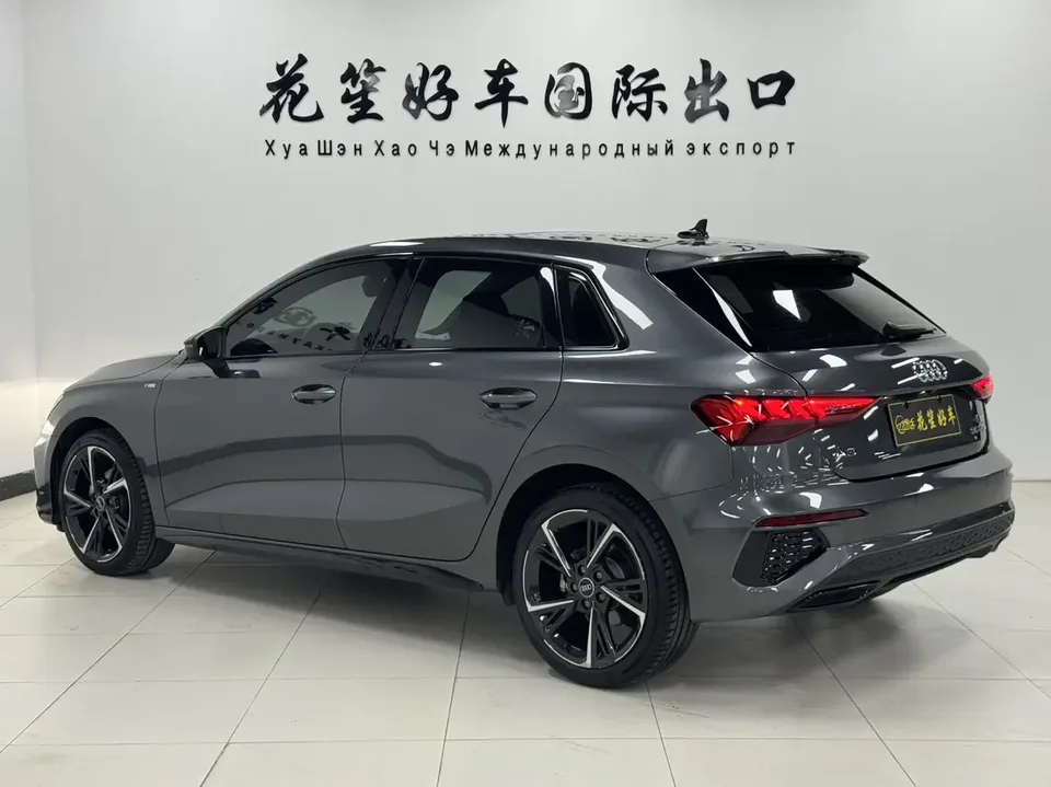 Audi A3 A3 Sportback 35 TFSI stylish and sporty 2022 — thumbnail 2