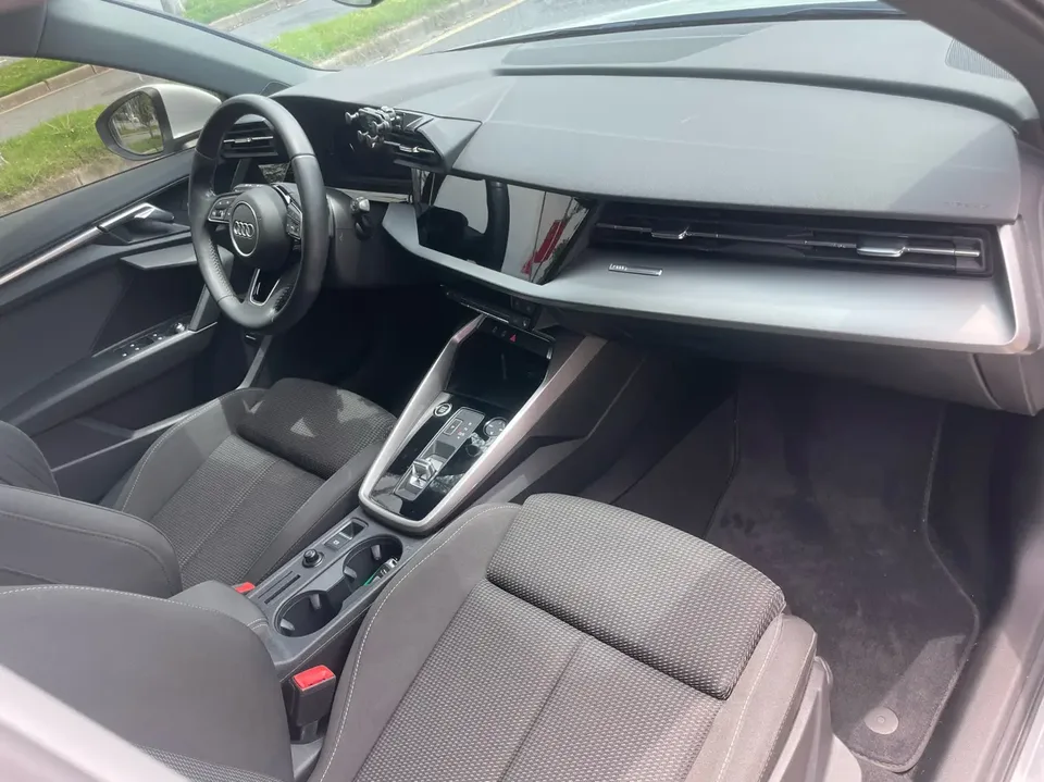 Audi A3 A3L Limousine 35 TFSI aggressive and sporty 2022 — миниатюра 4