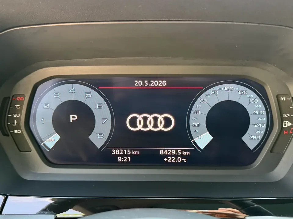 Audi A3 A3L Limousine 35 TFSI Fashionable and Elegant 2022 — миниатюра 5