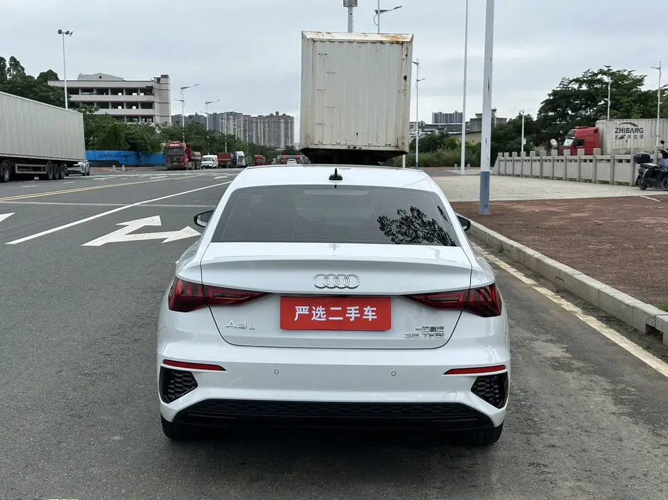 Audi A3 Audi A3 A3L Limousine 35 TFSI Stylish Sports 2022 — thumbnail 2