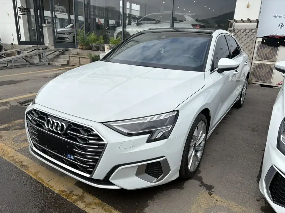 Audi A3 A3 Sportback 35 TFSI Fashionable and Elegant 2022 — photo 1, buy with delivery to Moscow