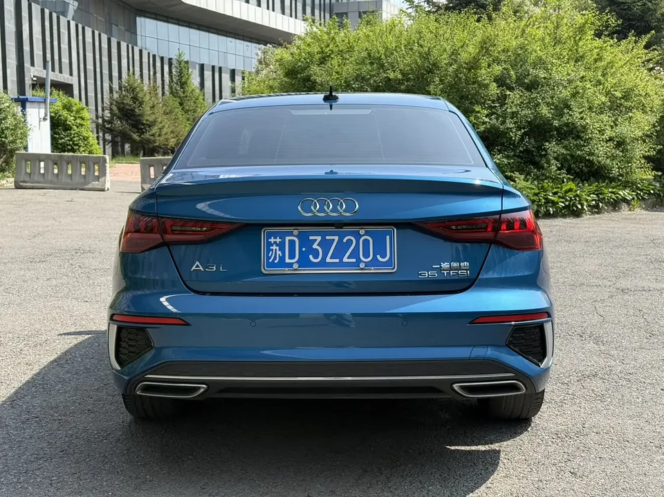 Audi A3 A3 A3L Limousine 35 TFSI Fashion Sports 2022 — thumbnail 2